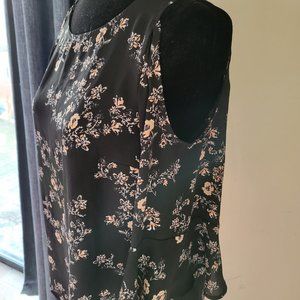 Floral Black shoulder cut long sleeve.